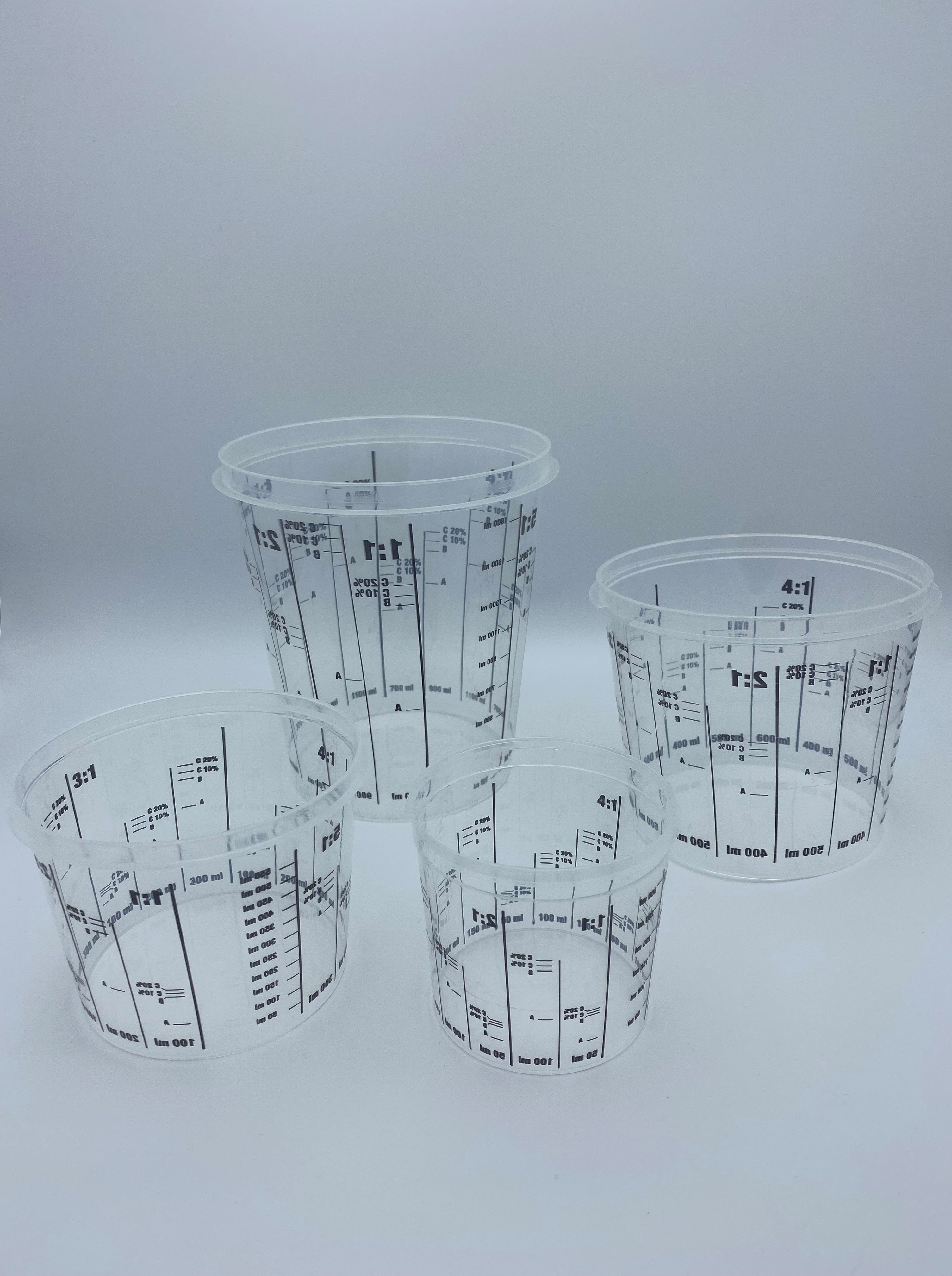 Graduated Mixing Cup - 750 mL